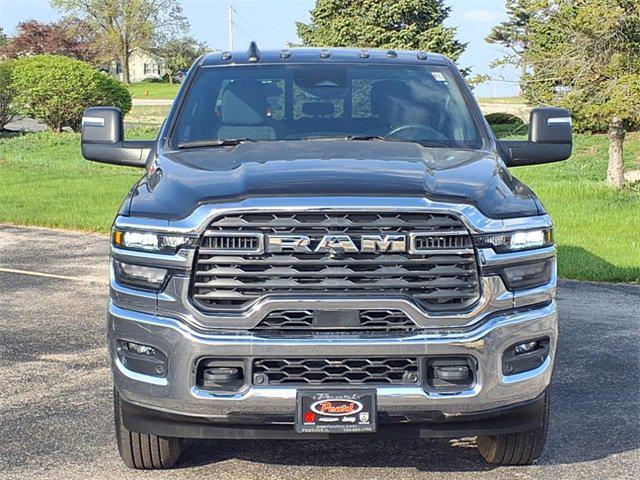 2025 RAM Ram 2500 RAM 2500 TRADESMAN CREW CAB 4X4 8 BOX