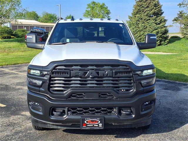 2025 RAM Ram 2500 RAM 2500 TRADESMAN CREW CAB 4X4 8 BOX