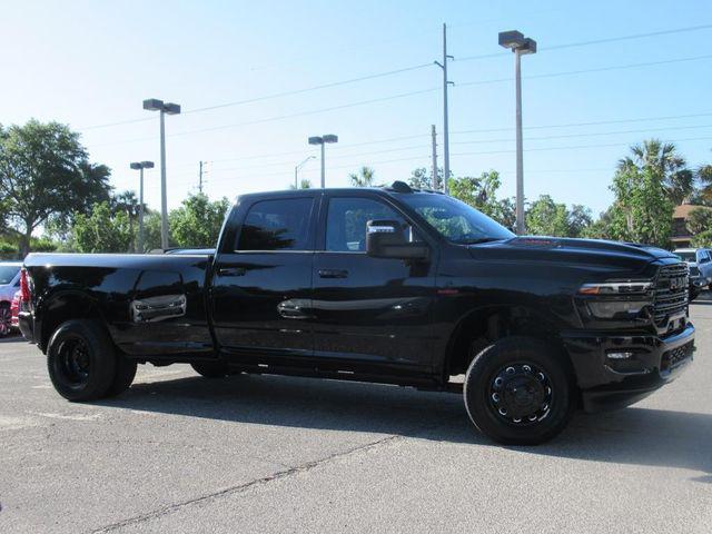 2025 RAM Ram 3500 RAM 3500 LARAMIE CREW CAB 4X4 8 BOX