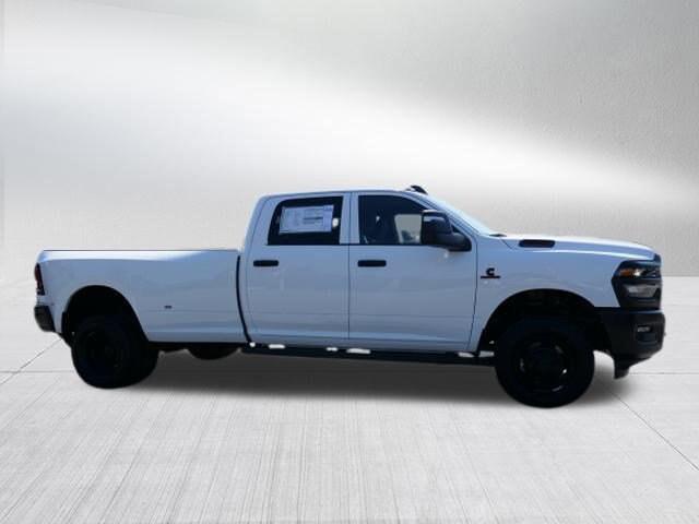 2025 RAM Ram 3500 RAM 3500 TRADESMAN CREW CAB 4X4 8 BOX