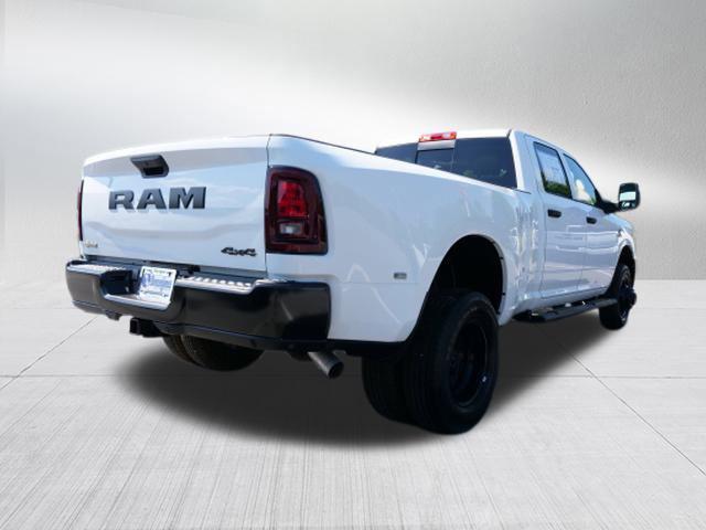 2025 RAM Ram 3500 RAM 3500 TRADESMAN CREW CAB 4X4 8 BOX