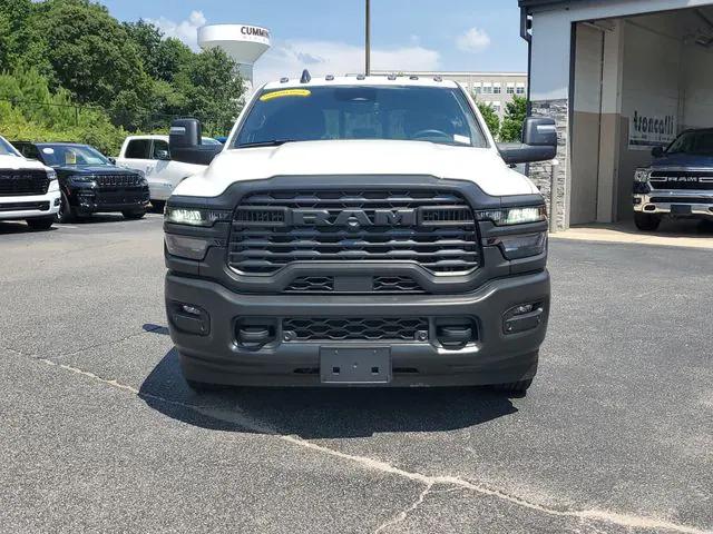 2025 RAM Ram 2500 RAM 2500 TRADESMAN CREW CAB 4X2 64 BOX