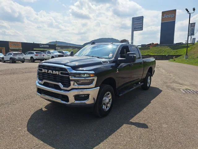 2025 RAM Ram 2500 RAM 2500 TRADESMAN CREW CAB 4X4 64 BOX