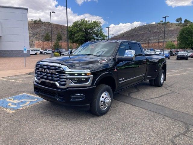 2025 RAM Ram 3500 RAM 3500 LIMITED CREW CAB 4X4 8 BOX