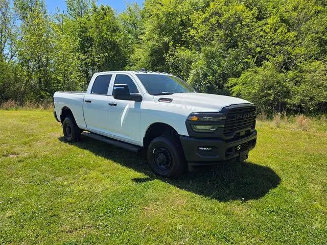 2025 RAM Ram 2500 RAM 2500 TRADESMAN CREW CAB 4X4 64 BOX