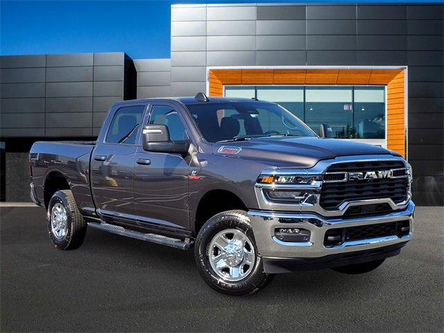 2025 RAM Ram 2500 RAM 2500 TRADESMAN CREW CAB 4X4 64 BOX