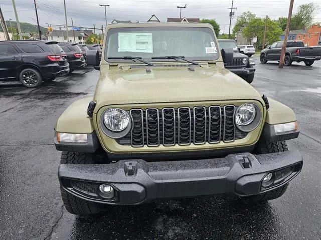 2025 Jeep Gladiator GLADIATOR NIGHTHAWK 4X4