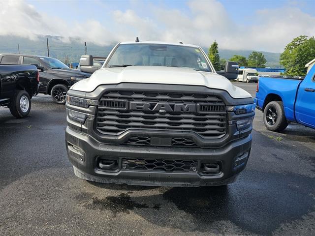 2025 RAM Ram 2500 RAM 2500 TRADESMAN CREW CAB 4X4 8 BOX