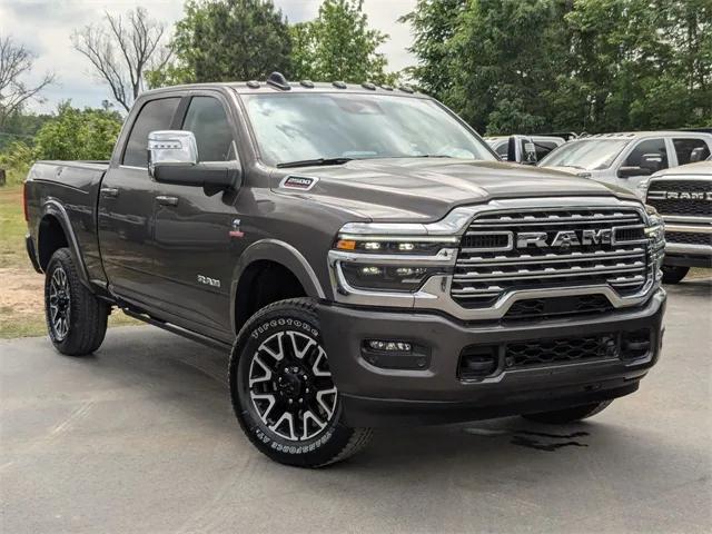 2025 RAM Ram 2500 RAM 2500 LIMITED LONGHORN CREW CAB 4X4 64 BOX