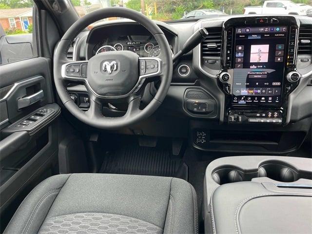 2025 RAM Ram 2500 RAM 2500 BIG HORN CREW CAB 4X4 64 BOX