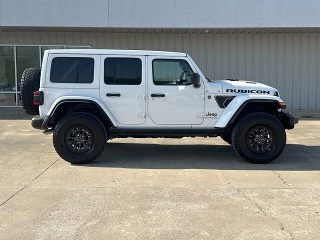 2025 Jeep Wrangler WRANGLER 4-DOOR RUBICON 392