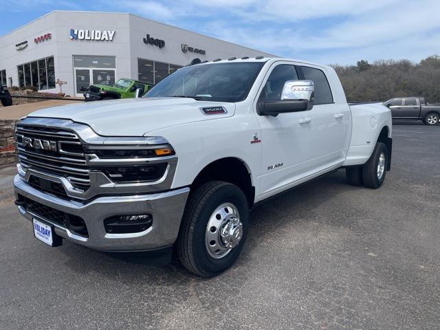 2025 RAM Ram 3500 RAM 3500 LARAMIE MEGA CAB 4X4 64 BOX
