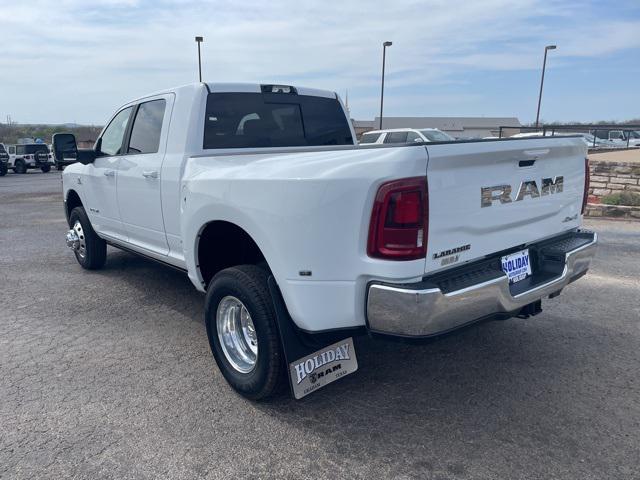 2025 RAM Ram 3500 RAM 3500 LARAMIE MEGA CAB 4X4 64 BOX