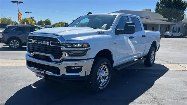 2025 RAM Ram 2500 RAM 2500 TRADESMAN CREW CAB 4X4 64 BOX
