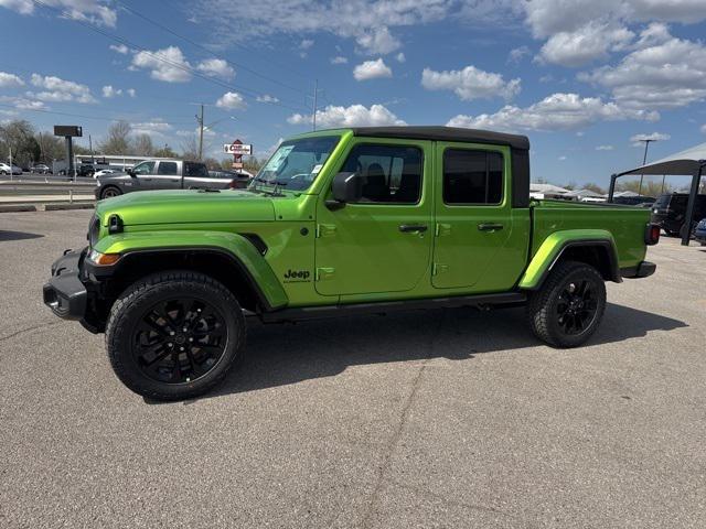 2025 Jeep Gladiator GLADIATOR NIGHTHAWK 4X4