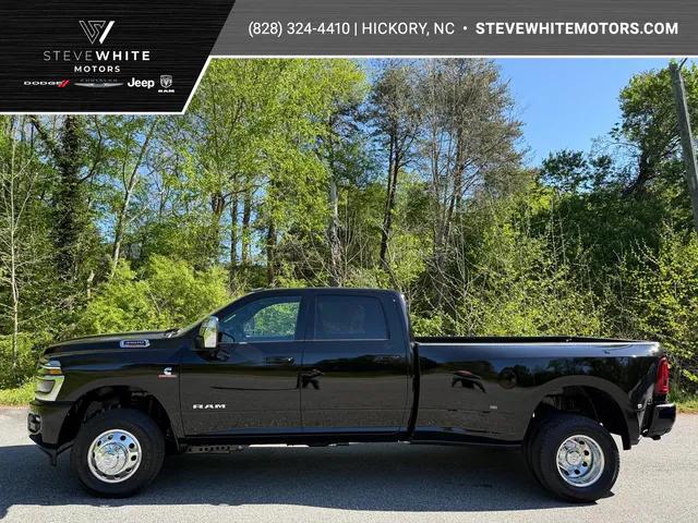 2025 RAM Ram 3500 RAM 3500 LARAMIE CREW CAB 4X4 8 BOX