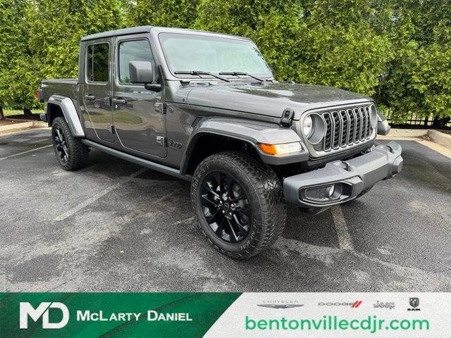 2025 Jeep Gladiator GLADIATOR NIGHTHAWK 4X4