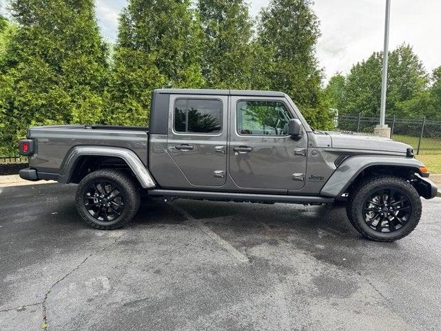 2025 Jeep Gladiator GLADIATOR NIGHTHAWK 4X4