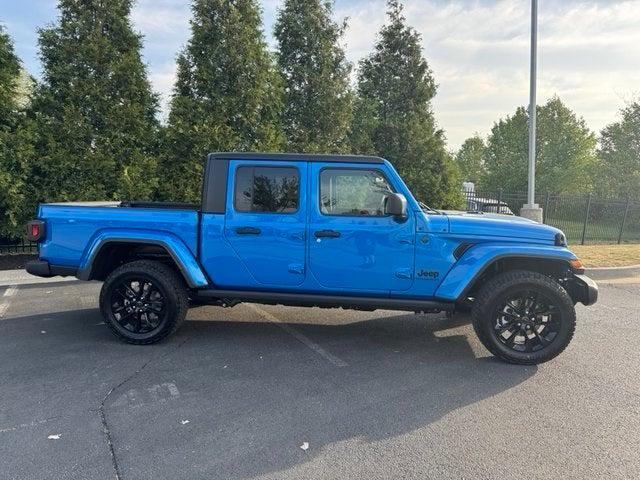 2025 Jeep Gladiator GLADIATOR NIGHTHAWK 4X4