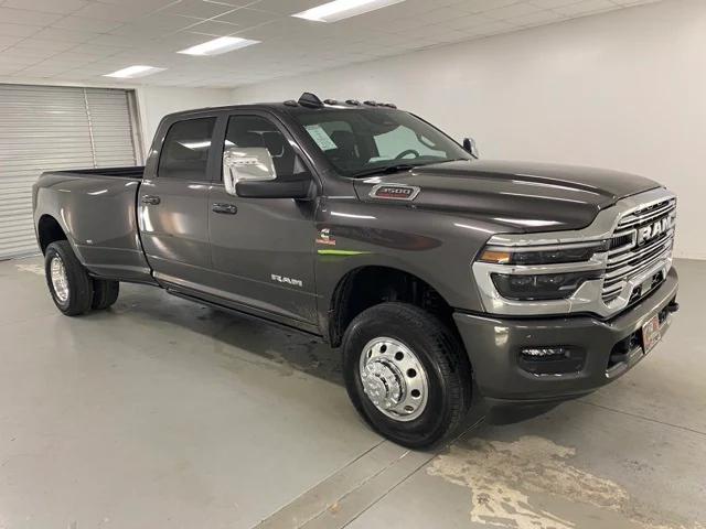 2025 RAM Ram 3500 RAM 3500 LARAMIE CREW CAB 4X4 8 BOX