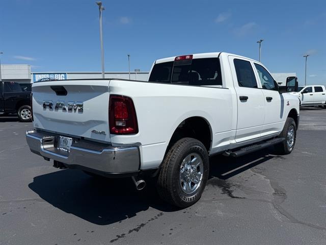 2025 RAM Ram 2500 RAM 2500 TRADESMAN CREW CAB 4X4 64 BOX