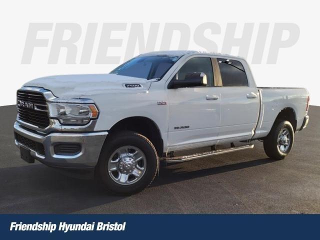 2020 RAM 2500 Big Horn Crew Cab 4X4 64 Box