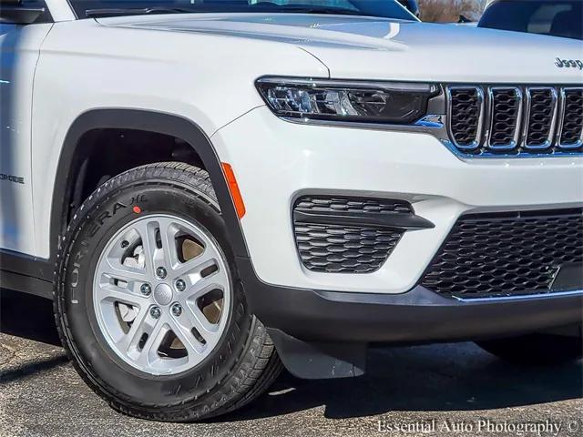 2024 Jeep Grand Cherokee Laredo 4x4