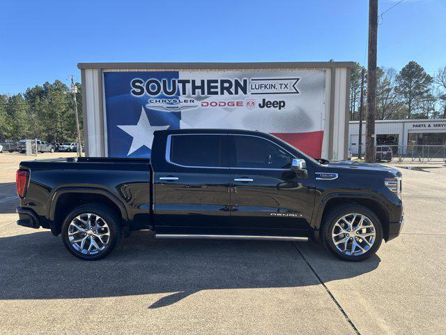2022 GMC Sierra 1500 4WD Crew Cab Short Box Denali