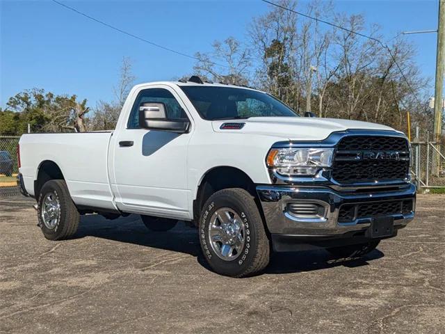 2023 RAM 2500 Tradesman Regular Cab 4x4 8 Box