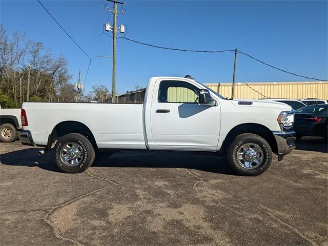 2023 RAM 2500 Tradesman Regular Cab 4x4 8 Box