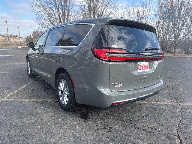 2025 Chrysler Pacifica PACIFICA SELECT AWD