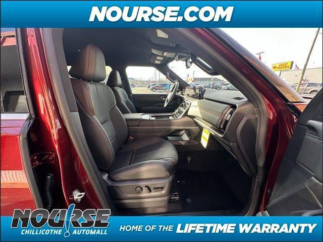 2025 Nissan Armada SL 4WD