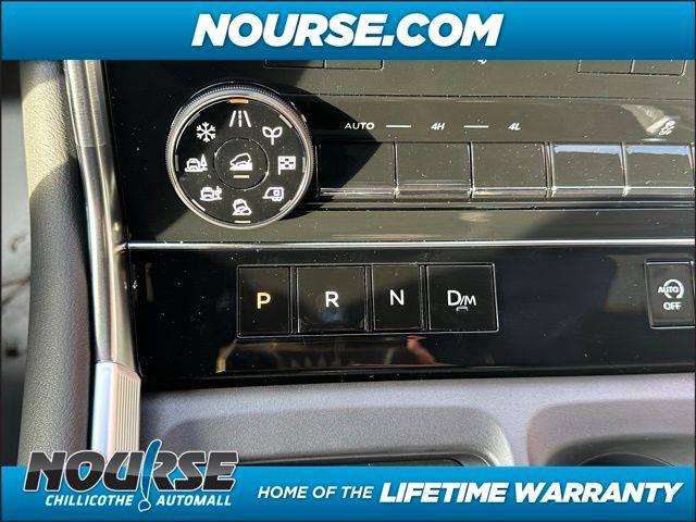 2025 Nissan Armada SL 4WD