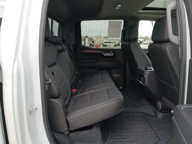 2024 GMC Sierra 1500 4WD Crew Cab Short Box Denali