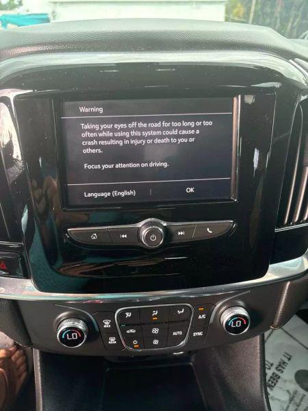 2020 Chevrolet Traverse FWD LS