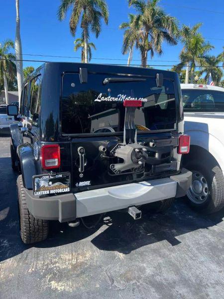 2011 Jeep Wrangler Unlimited Sahara
