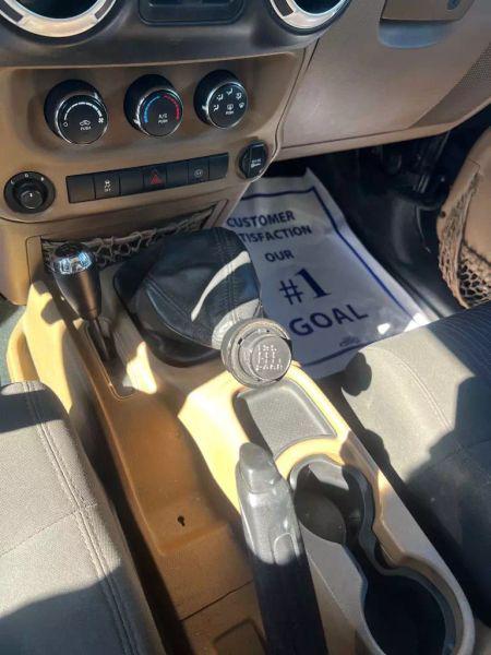 2011 Jeep Wrangler Unlimited Sahara
