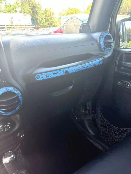 2012 Jeep Wrangler Unlimited Sport
