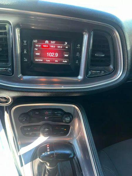 2016 Dodge Challenger SXT
