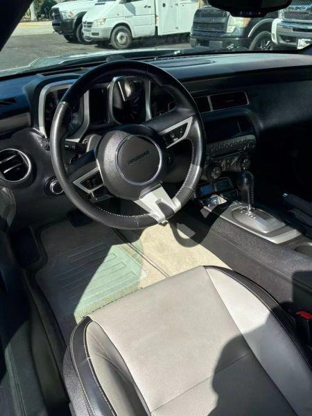 2011 Chevrolet Camaro 2LT