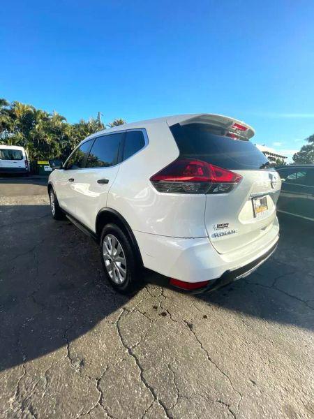 2018 Nissan Rogue S