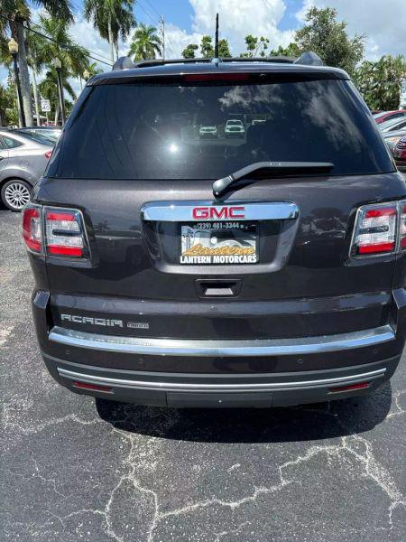 2017 GMC Acadia Base