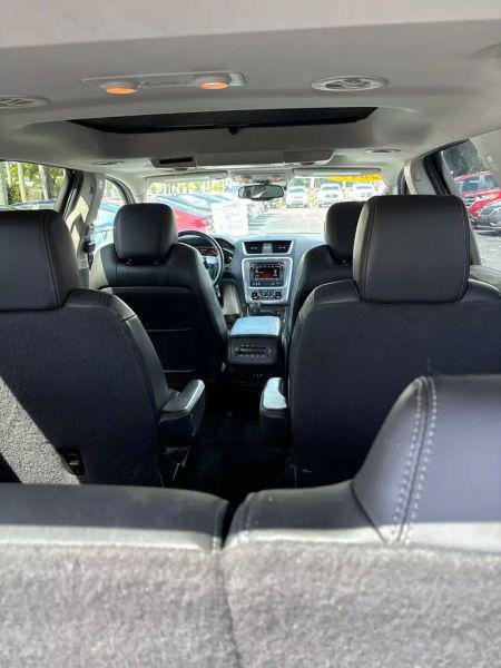 2017 GMC Acadia Base