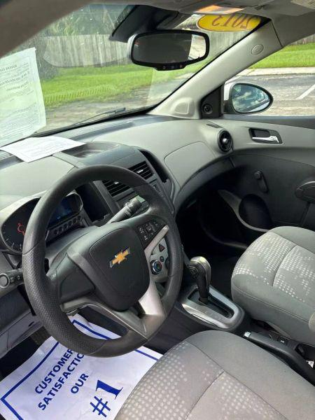 2013 Chevrolet Sonic LS Auto