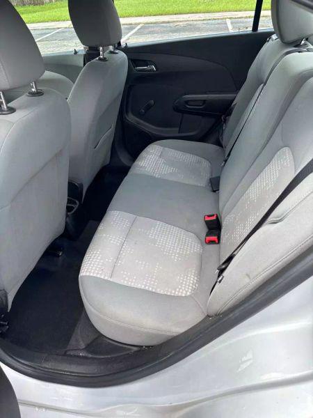 2013 Chevrolet Sonic LS Auto