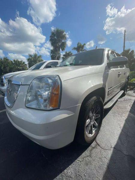 2014 GMC Yukon XL Denali