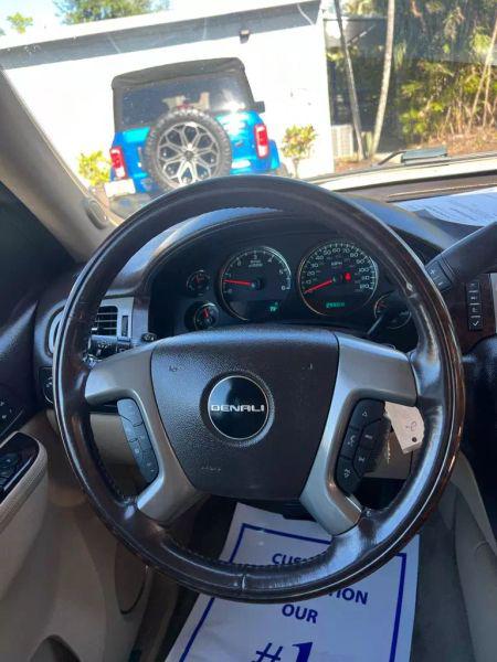 2014 GMC Yukon XL Denali
