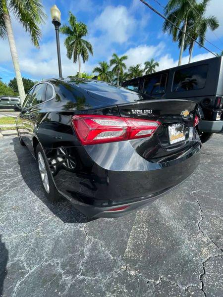 2021 Chevrolet Malibu FWD LT