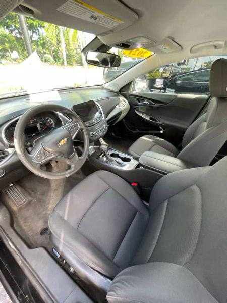 2021 Chevrolet Malibu FWD LT