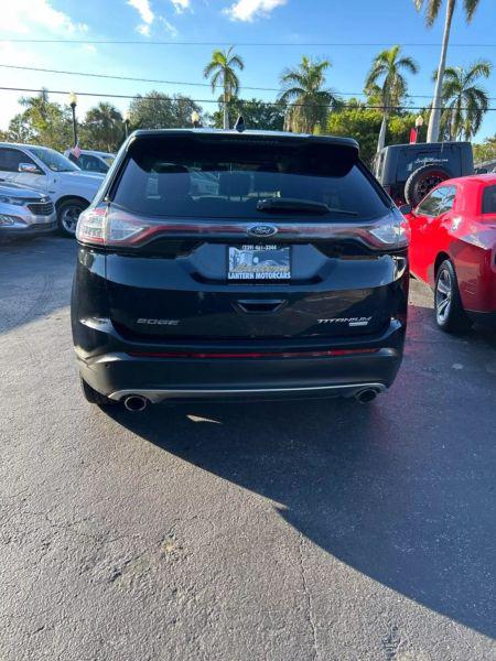 2017 Ford Edge Titanium